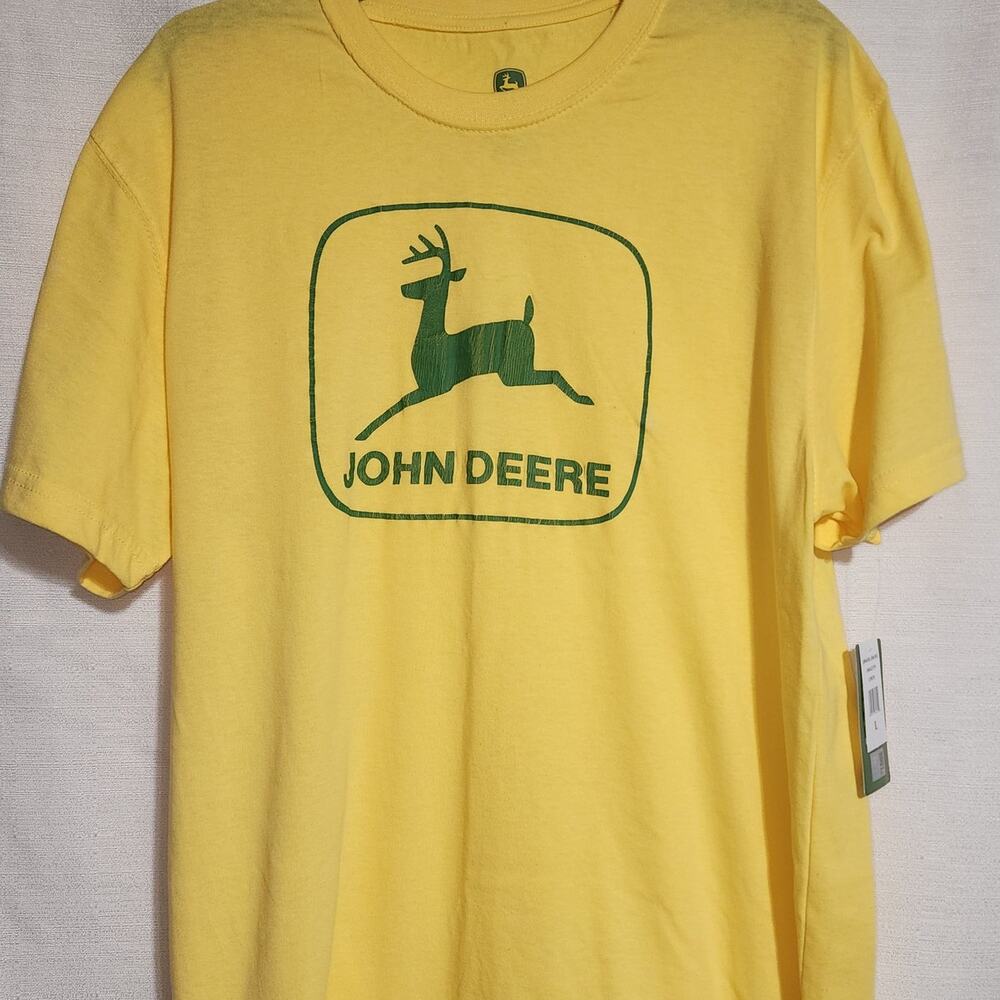 John Deere yellow men's large shirt